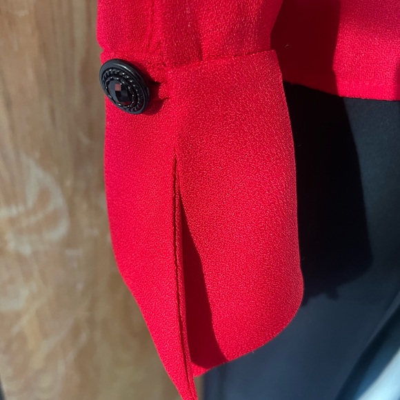 Anna Sui Vibrant Red Garment - Picture 4 of 8